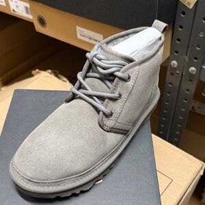 UGG Gray Suede Men's Shoes chukka Neumel boot